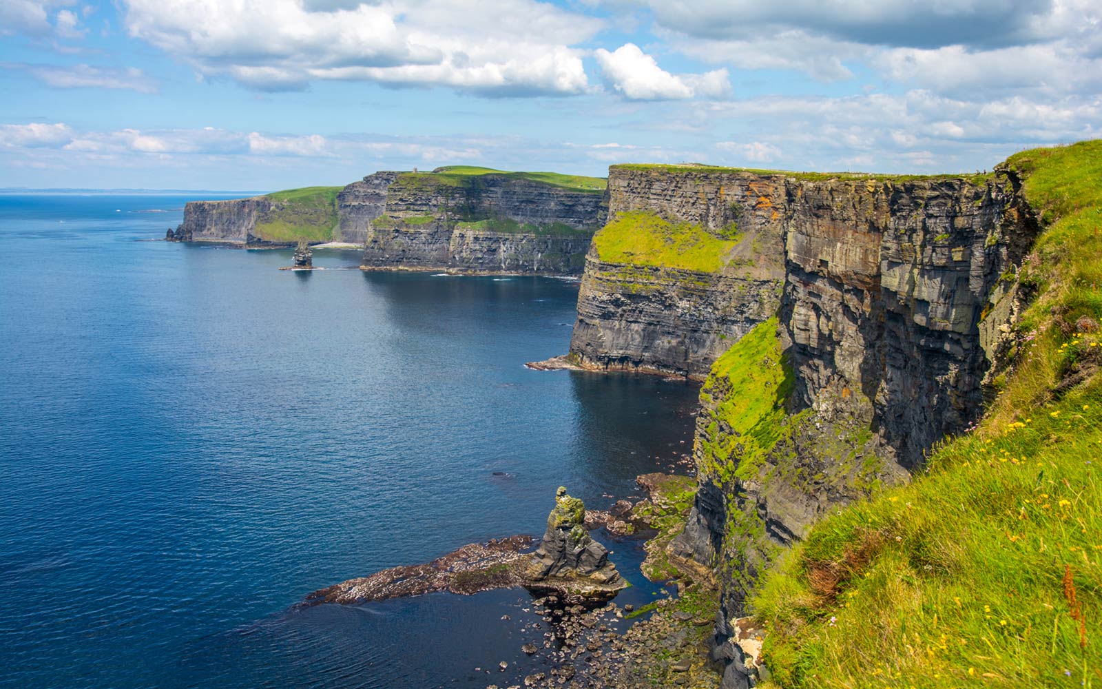 Ireland Country third-largest island in Europe ~ Luxury Places